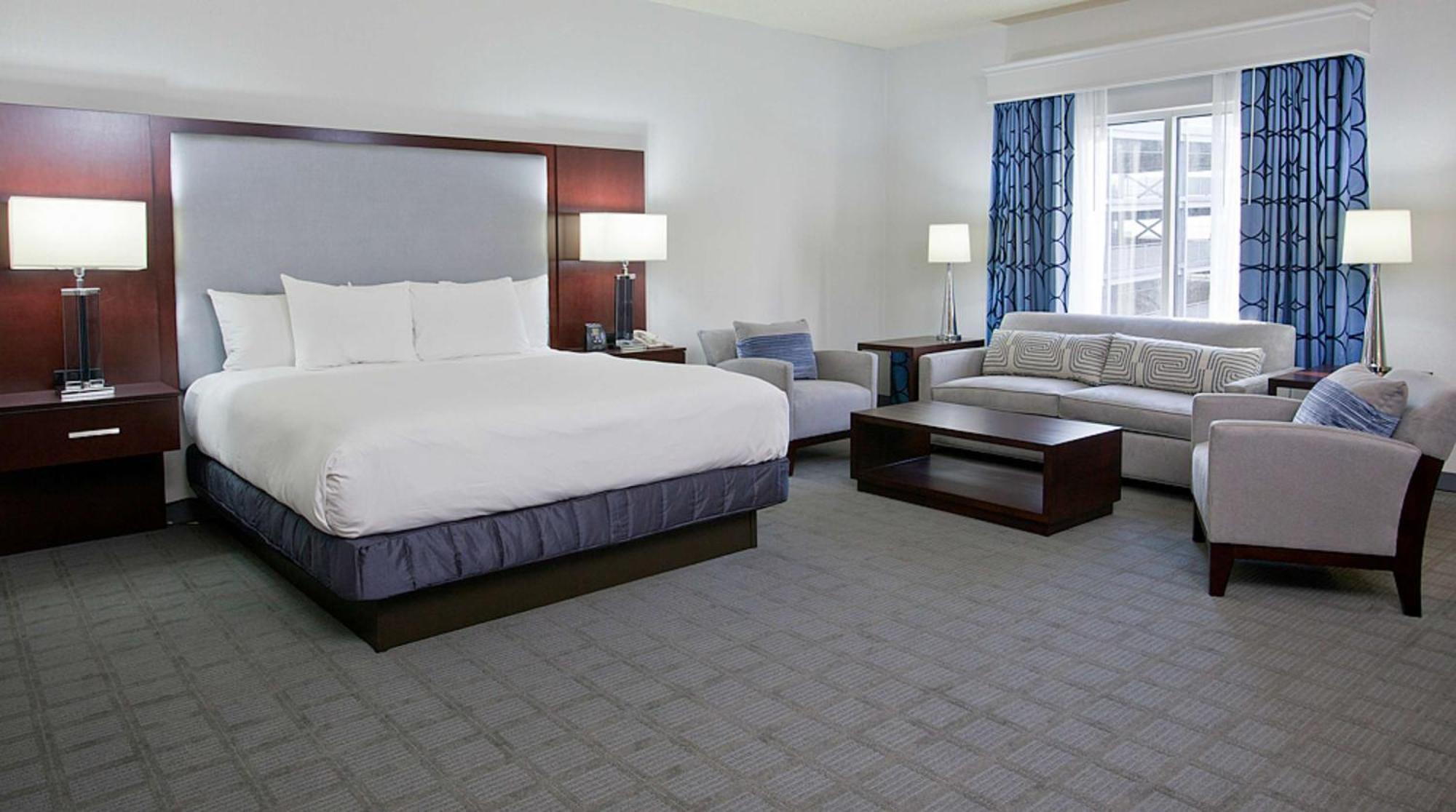 Hilton Scranton & Conference Center Hotel Exterior photo